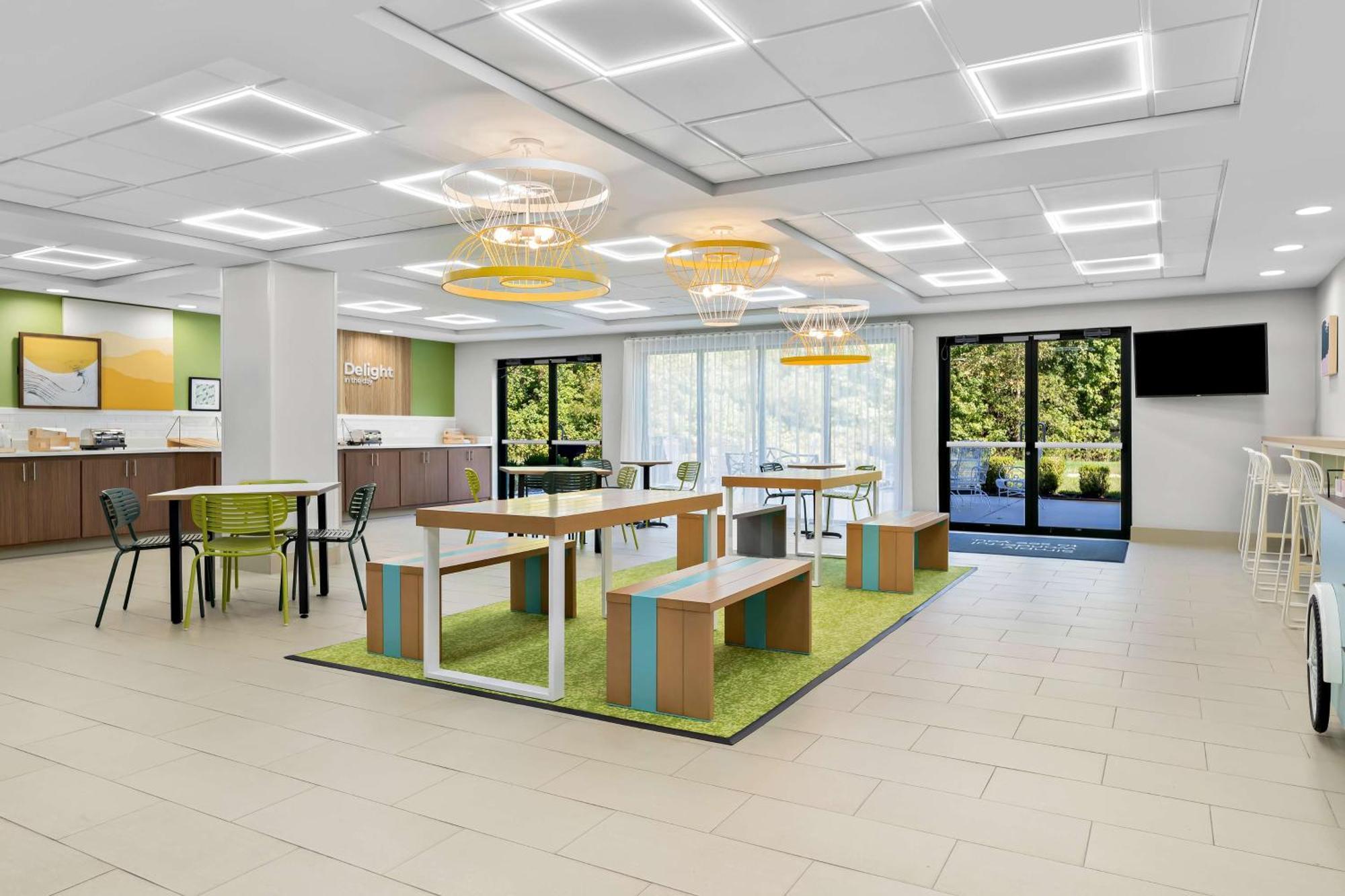 Spark By Hilton Tupelo Buitenkant foto